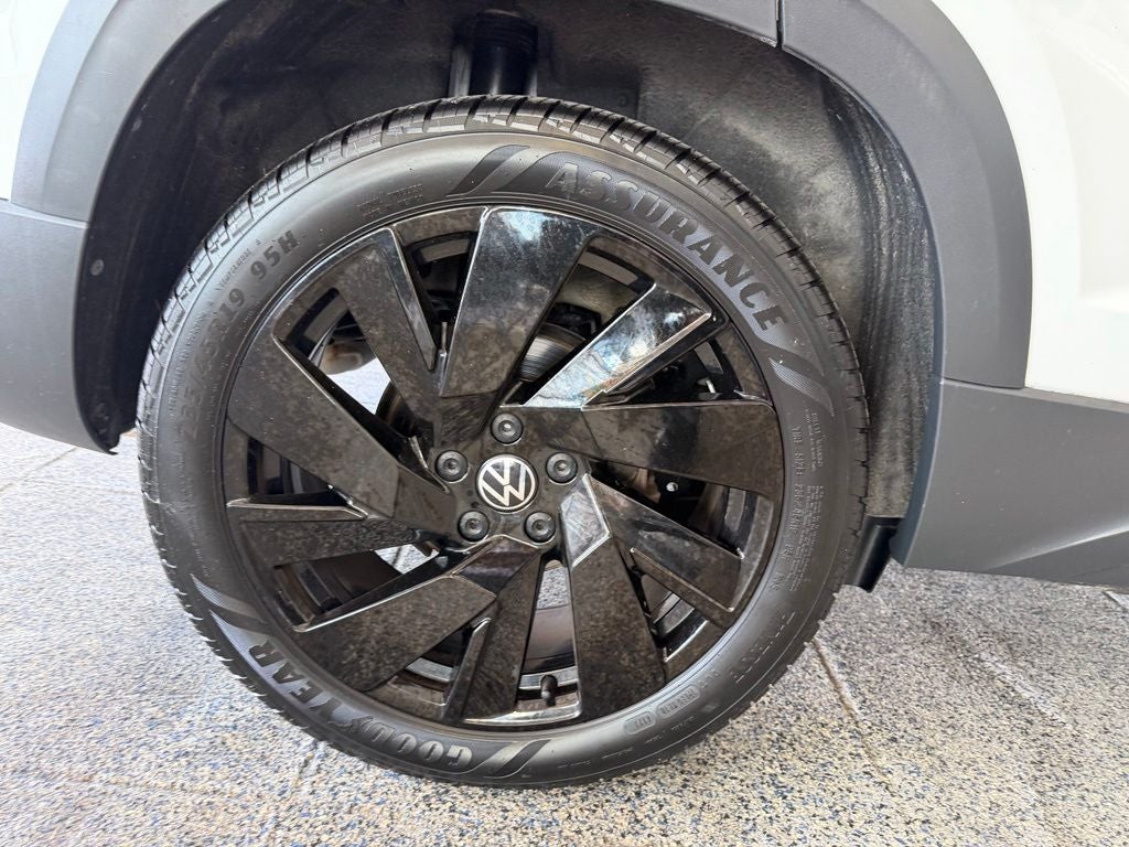 2024 Volkswagen Taos 1.5T SE