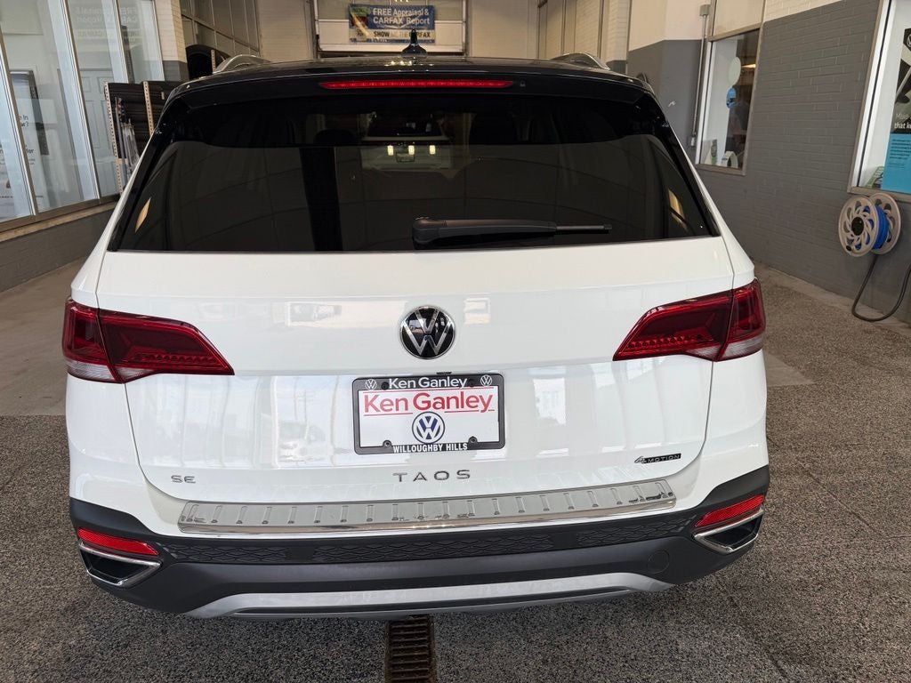 2024 Volkswagen Taos 1.5T SE