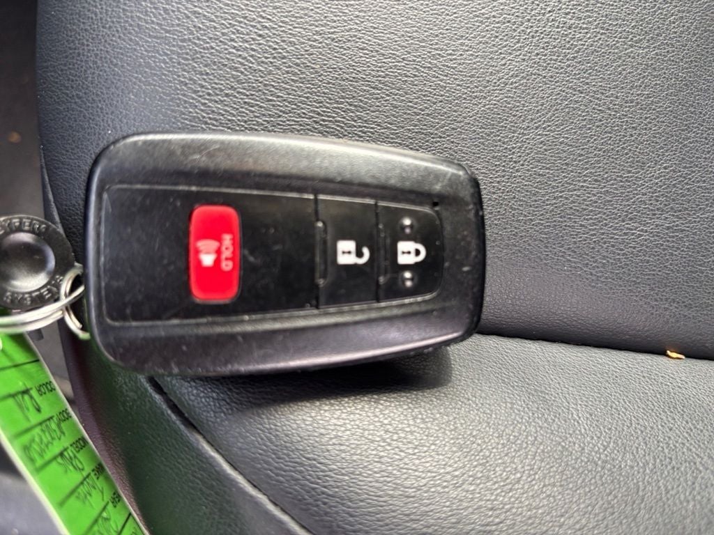 2021 Toyota Prius XLE AWD-e