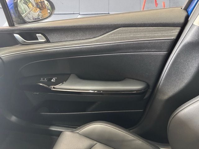 2025 Kia K5 EX