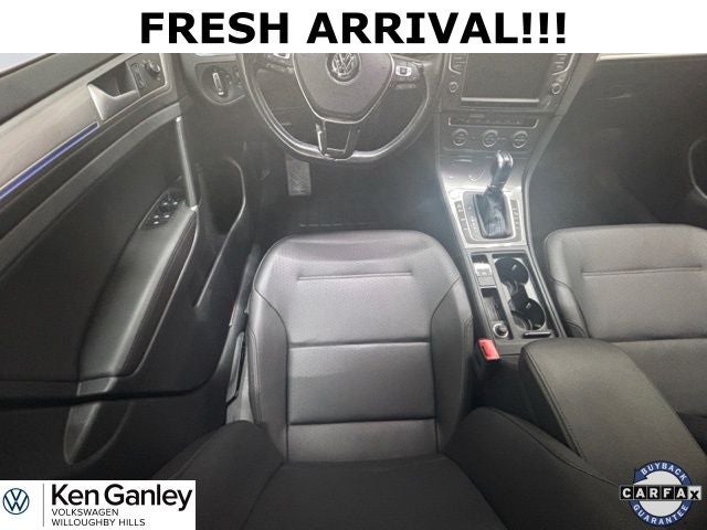 2016 Volkswagen e-Golf SEL Premium