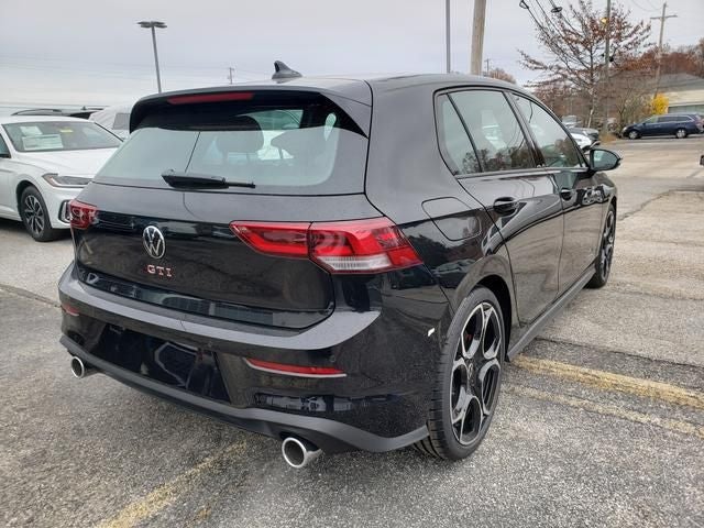 2026 Volkswagen Golf GTI Autobahn