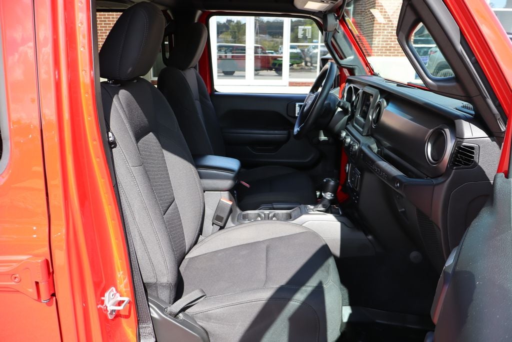 2022 Jeep Wrangler Unlimited Sport