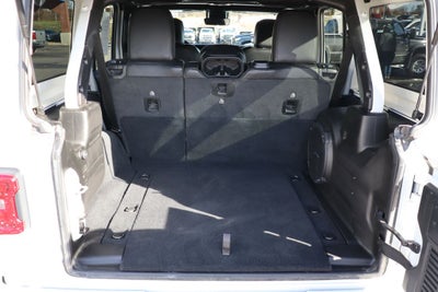 2020 Jeep Wrangler Unlimited Sahara High Altitude