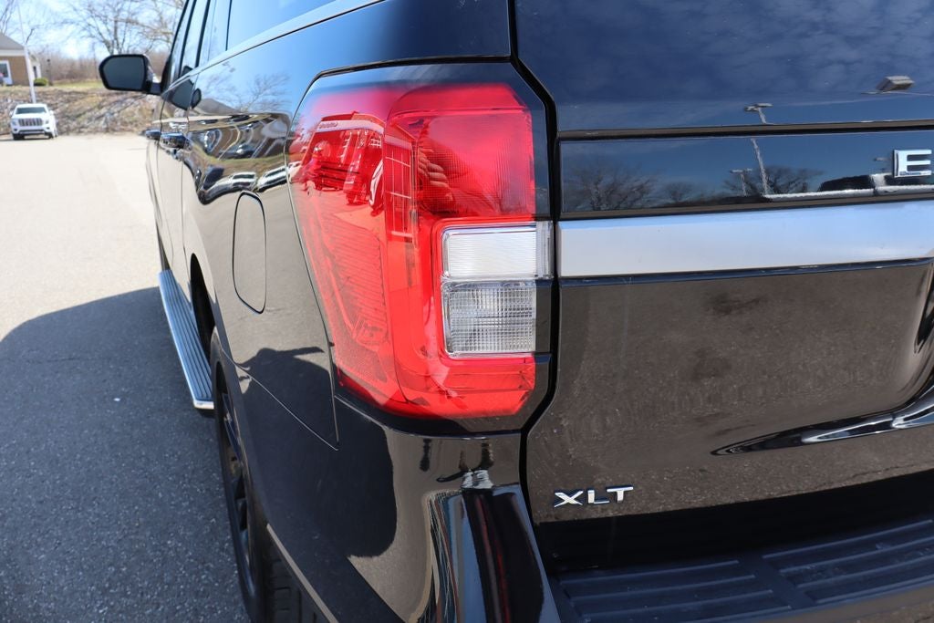 2022 Ford Expedition Max XLT