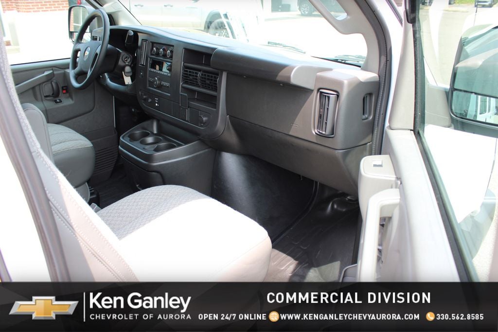 2026 Chevrolet Express 3500 Work Van Cargo