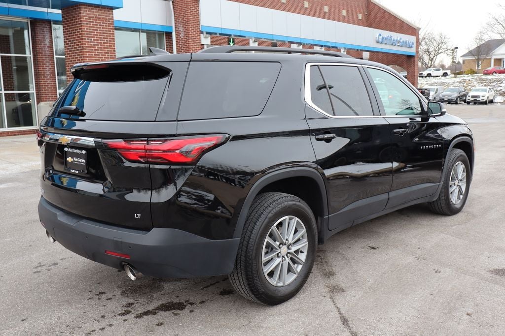 2023 Chevrolet Traverse LT Leather