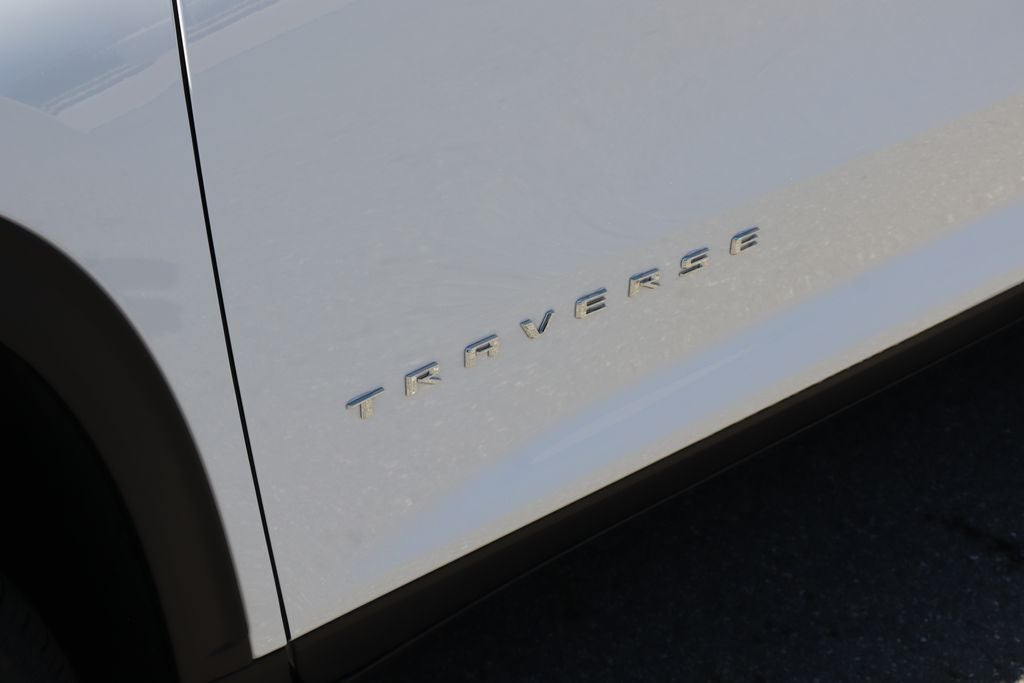 2026 Chevrolet Traverse LT 2LT