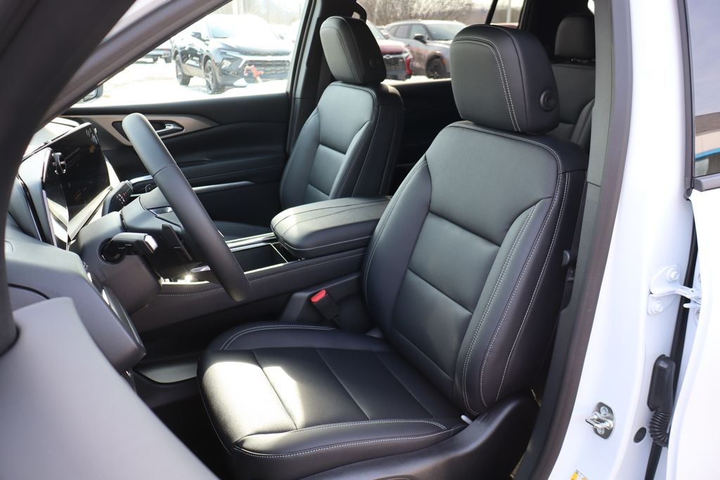 2026 Chevrolet Traverse LT 2LT