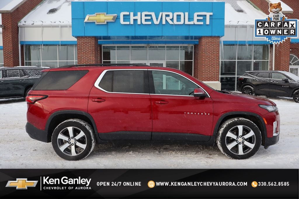 2023 Chevrolet Traverse LT Leather
