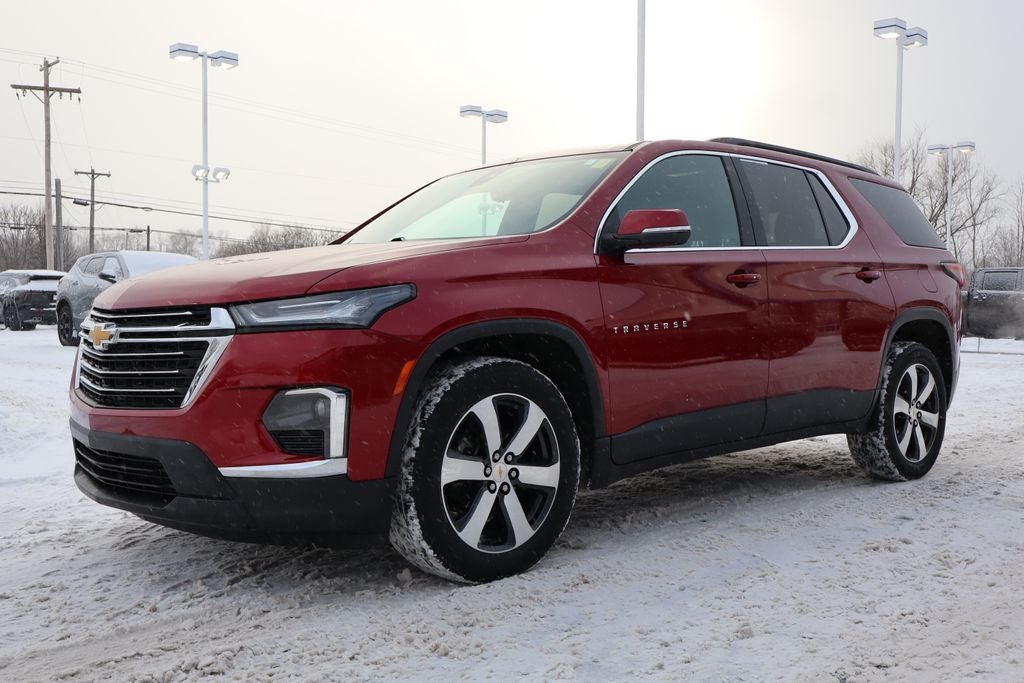 2023 Chevrolet Traverse LT Leather