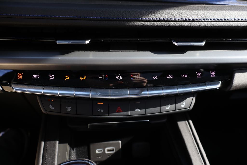 2024 Cadillac XT4 Sport