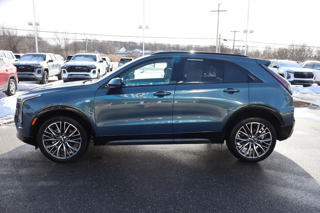 2024 Cadillac XT4 Sport