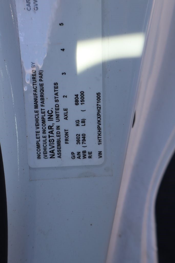 2023 Chevrolet Silverado 5500HD Medium Duty 1WT w/ 11' Knapheide Landscape Body