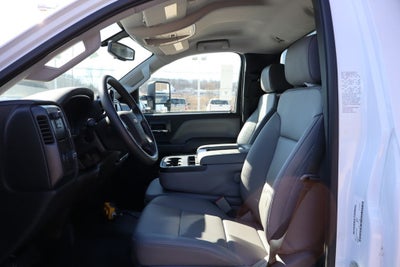 2023 Chevrolet Silverado 5500HD Medium Duty 1WT w/ 11' Knapheide Landscape Body