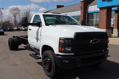 2024 Chevrolet Silverado 6500HD Medium Duty 1WT Chassis-Cab 201"WB 120"CA