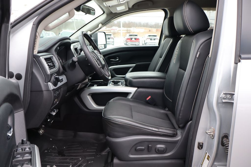 2018 Nissan Titan PRO-4X
