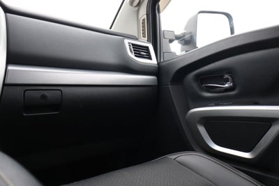 2018 Nissan Titan PRO-4X