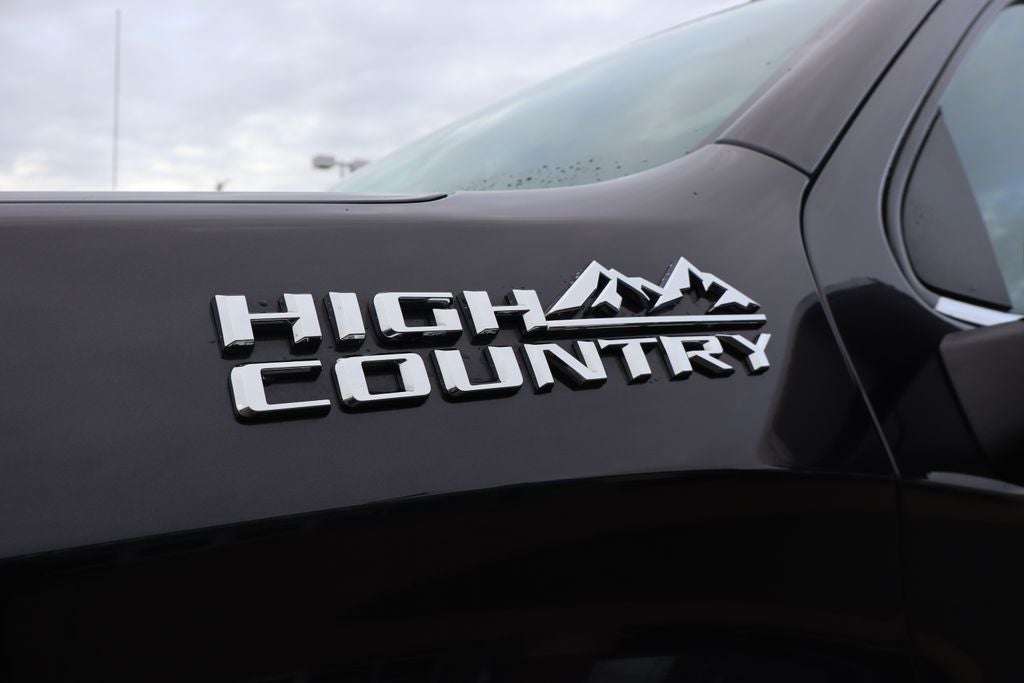2023 Chevrolet Silverado 1500 High Country