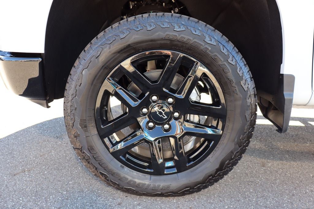 2025 Chevrolet Silverado 1500 Custom Trail Boss