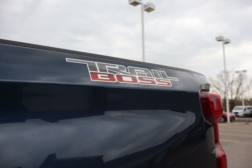 2020 Chevrolet Silverado 1500 Custom Trail Boss