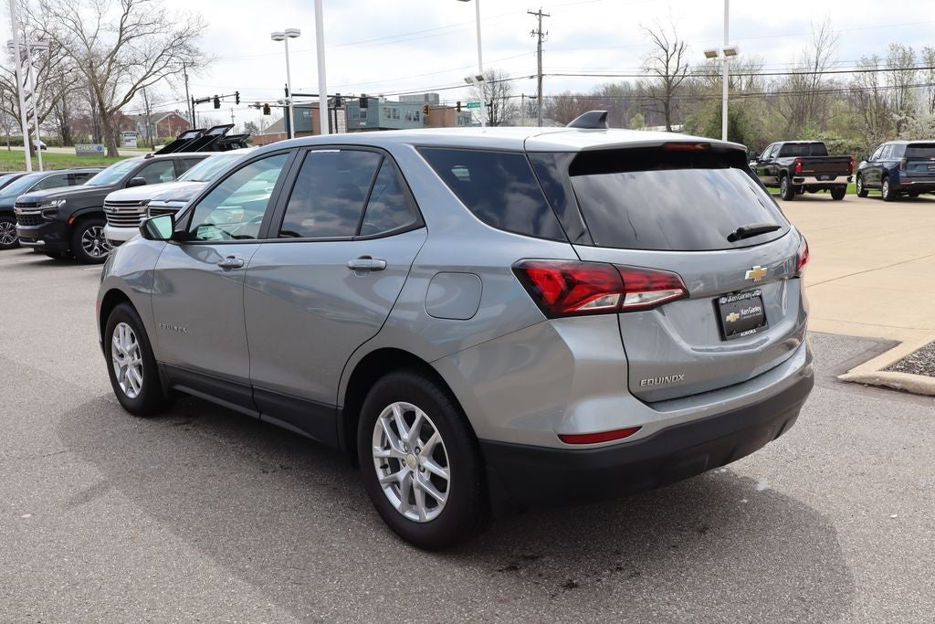 2023 Chevrolet Equinox LS