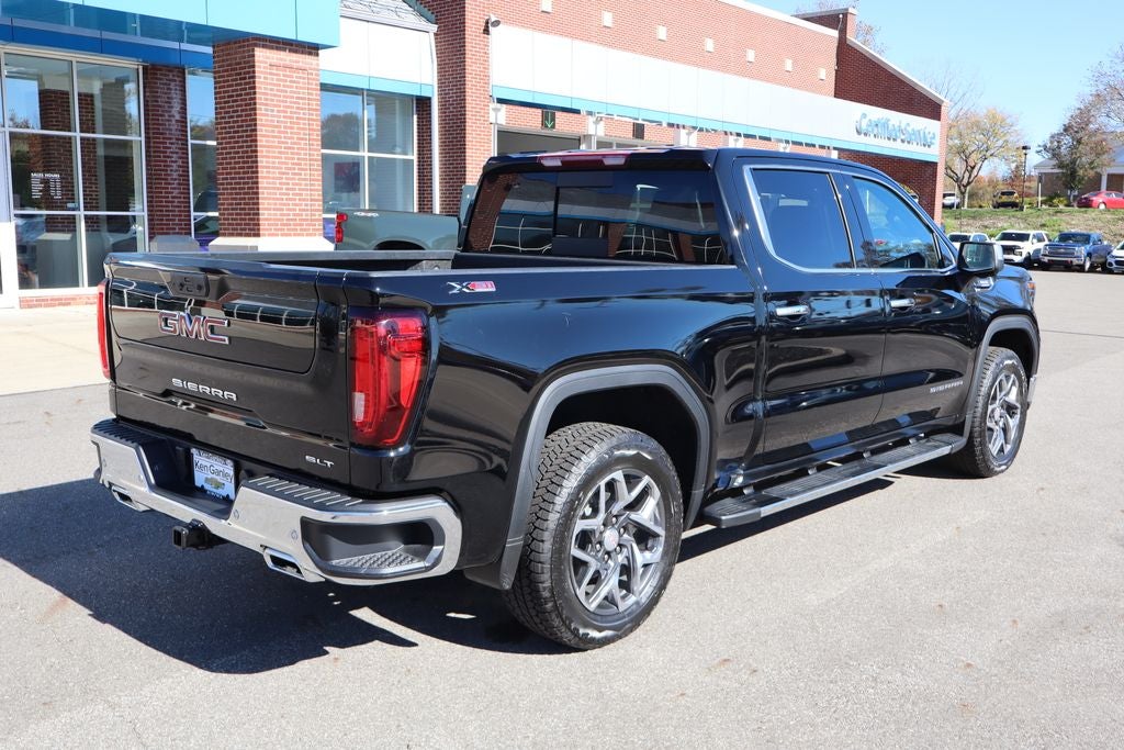 2025 GMC Sierra 1500 SLT