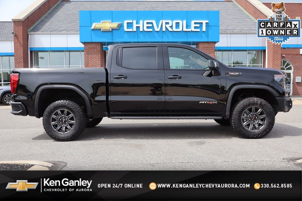 2025 GMC Sierra 1500 AT4X
