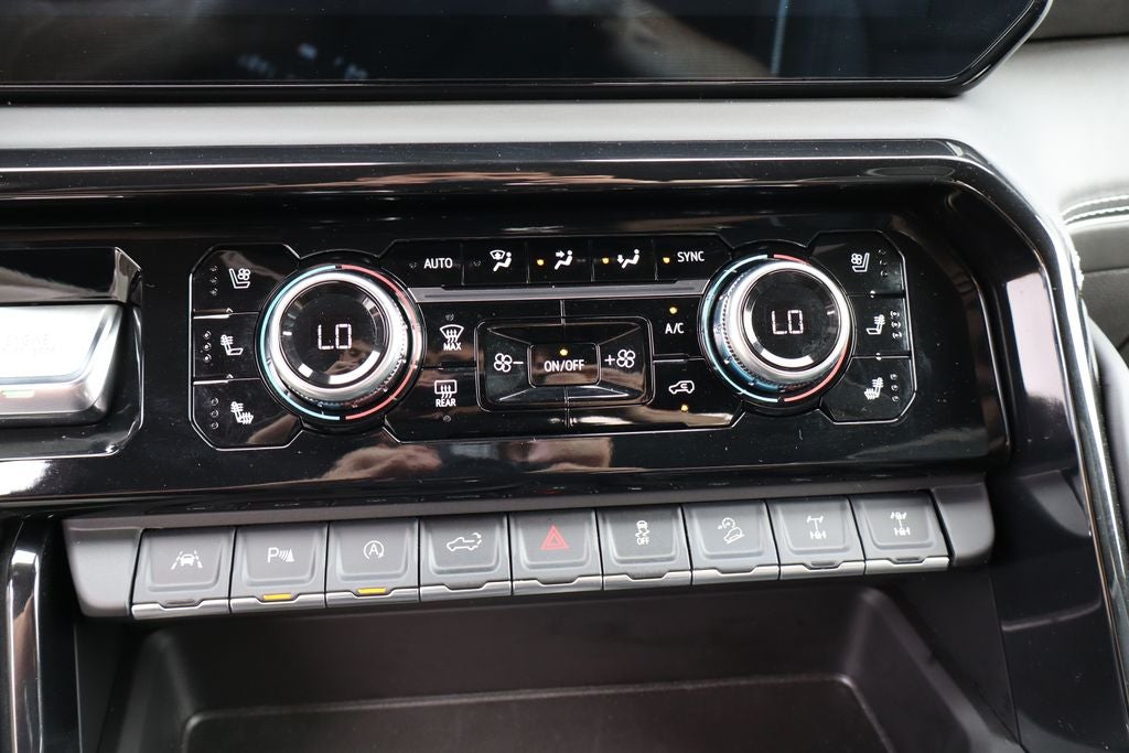 2025 GMC Sierra 1500 AT4X