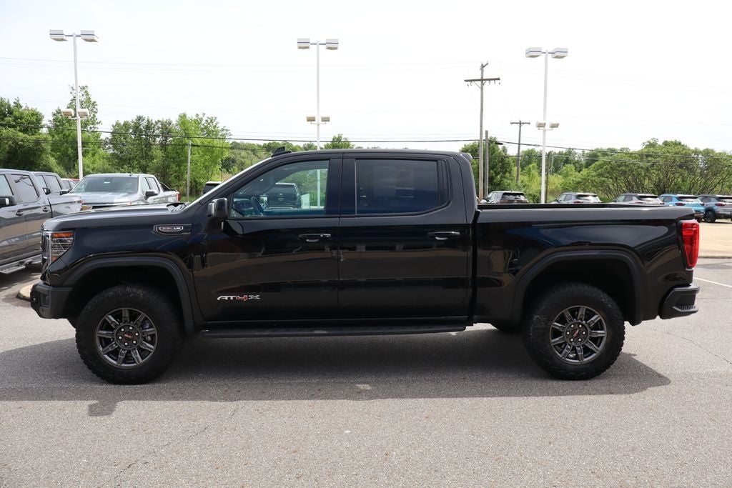 2025 GMC Sierra 1500 AT4X
