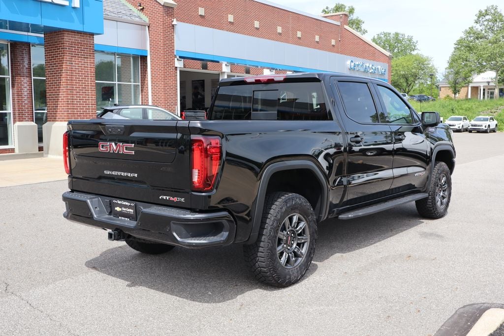 2025 GMC Sierra 1500 AT4X