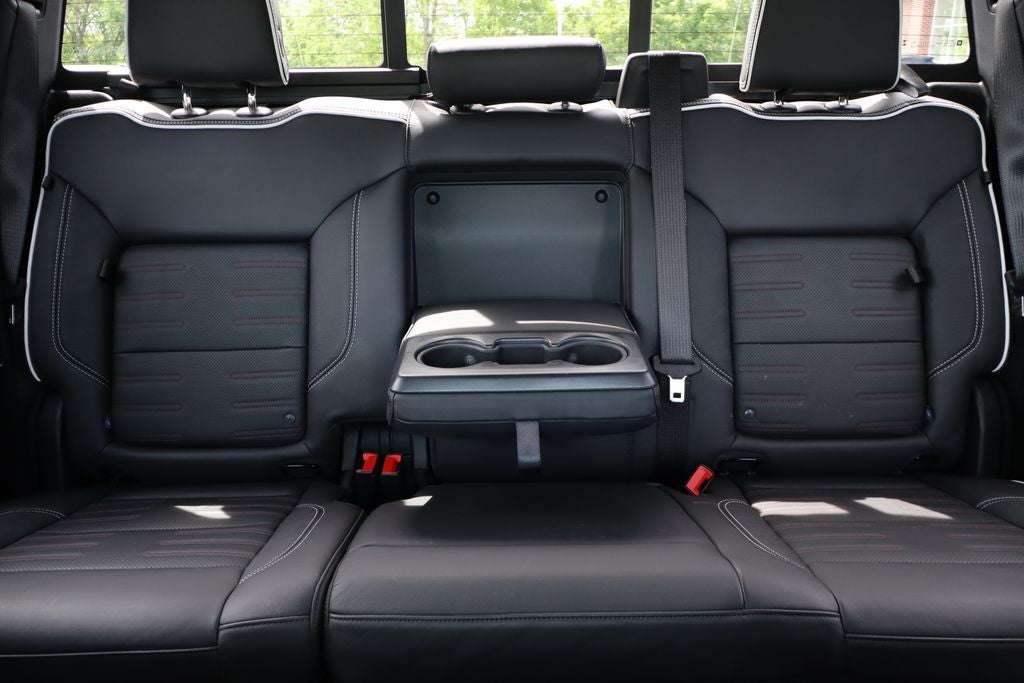 2025 GMC Sierra 1500 AT4X