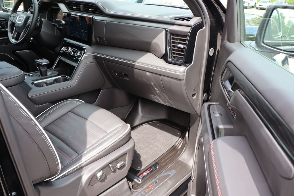 2025 GMC Sierra 1500 AT4X