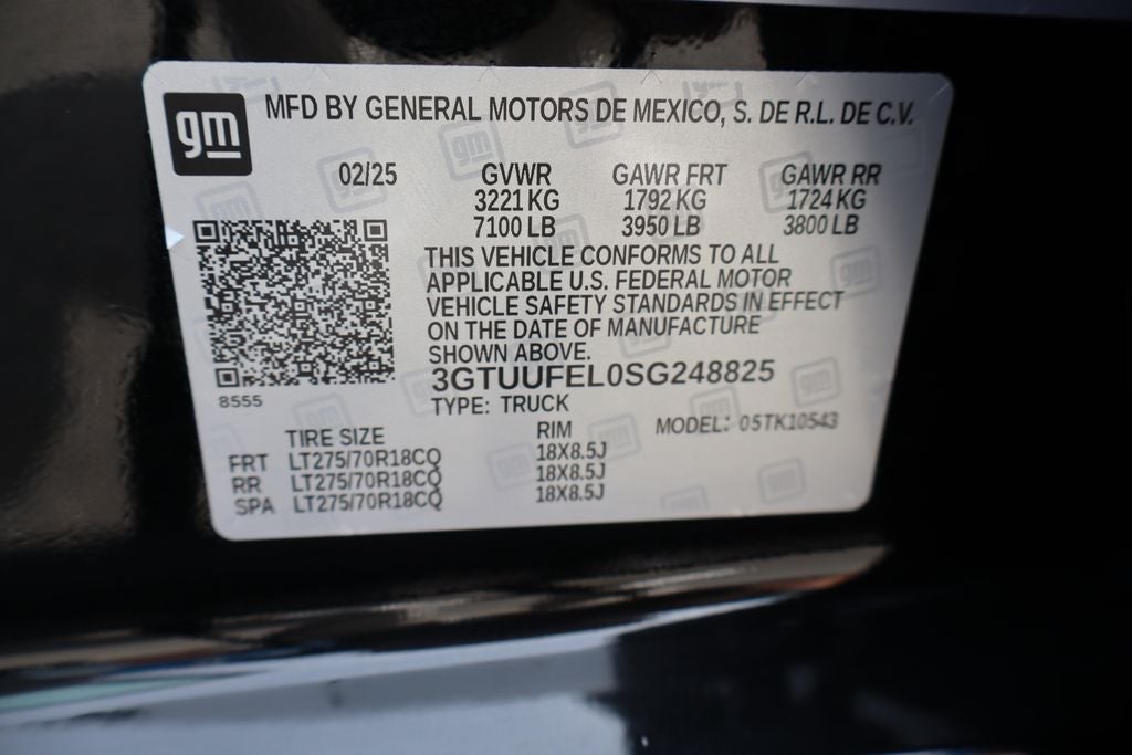 2025 GMC Sierra 1500 AT4X