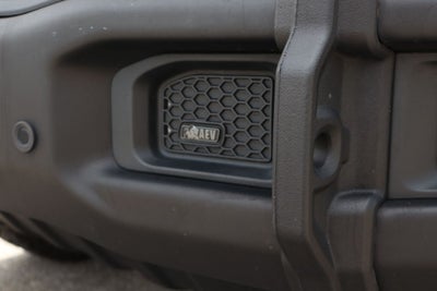 2025 GMC Sierra 1500 AT4X
