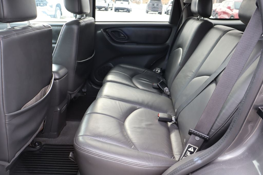 2004 Mazda Mazda Tribute ES