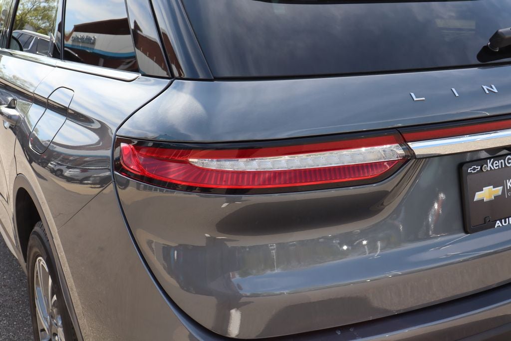 2023 Lincoln Corsair Standard