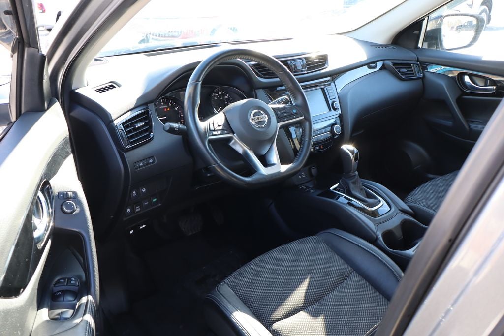 2021 Nissan Rogue Sport SV