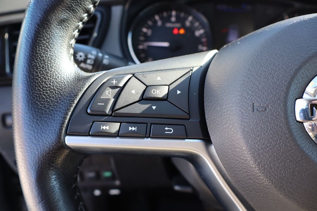 2021 Nissan Rogue Sport SV