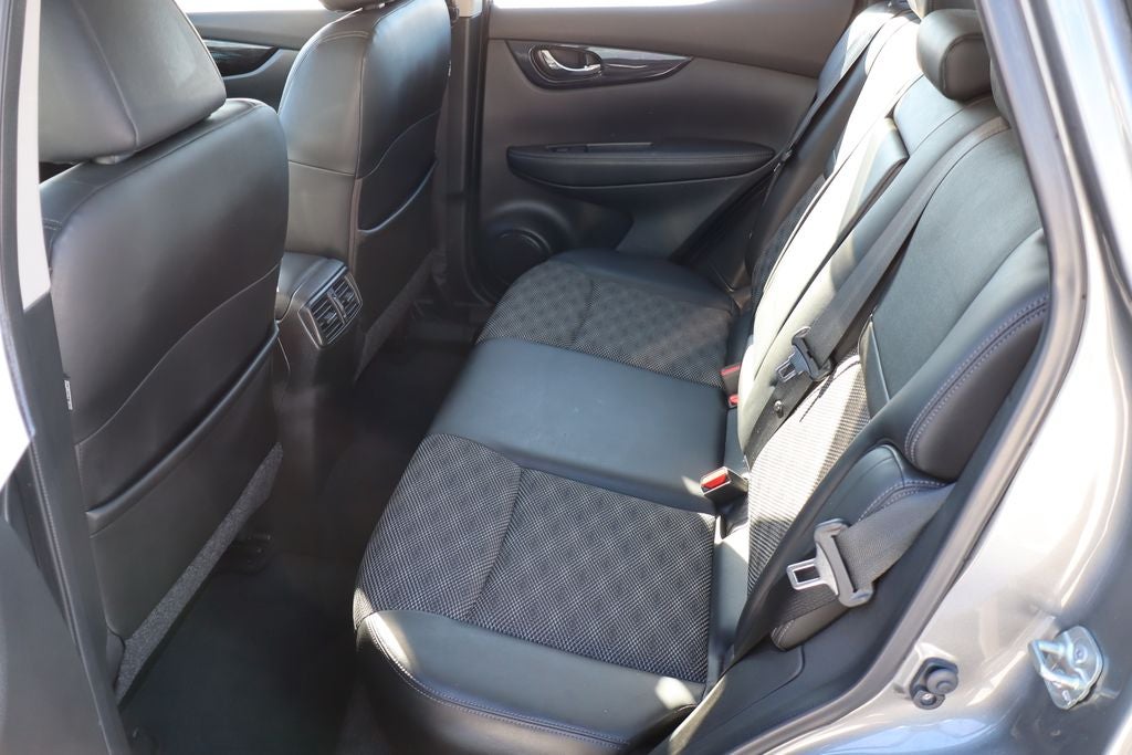 2021 Nissan Rogue Sport SV