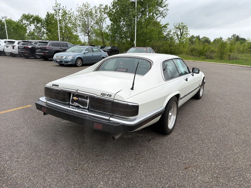 1992 Jaguar XJS Base