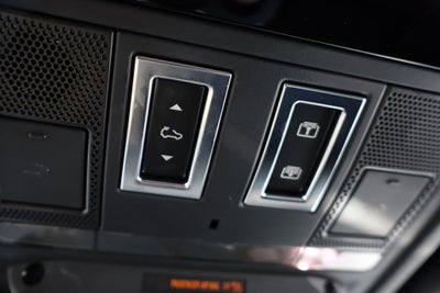 2023 Land Rover Defender 90 X-Dynamic SE