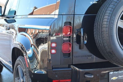 2023 Land Rover Defender 90 X-Dynamic SE