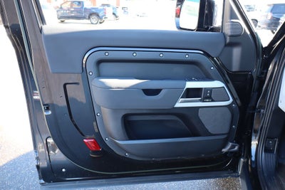 2023 Land Rover Defender 90 X-Dynamic SE