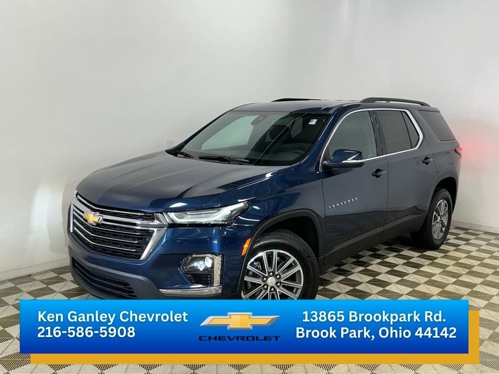 2023 Chevrolet Traverse LT Cloth