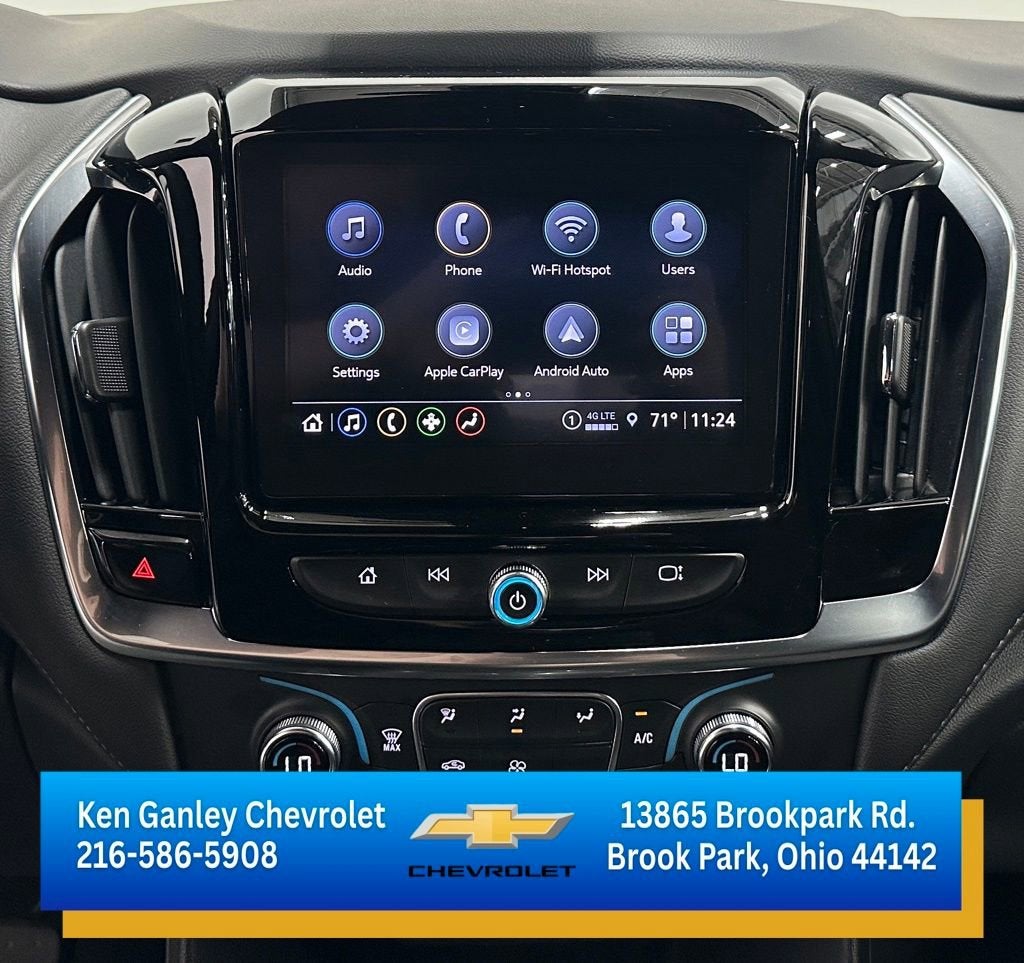 2023 Chevrolet Traverse LT Cloth