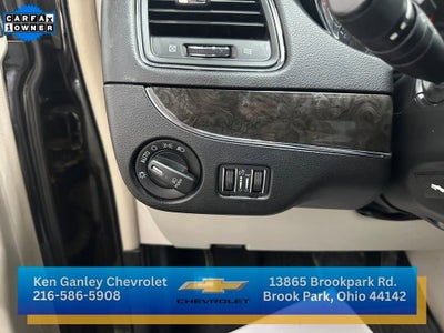 2015 Chrysler Town & Country Limited Platinum