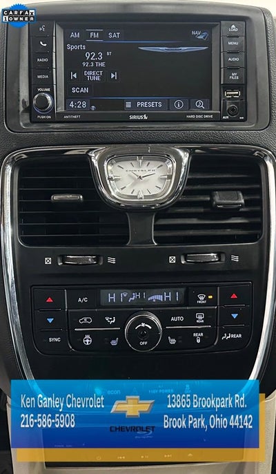 2015 Chrysler Town & Country Limited Platinum