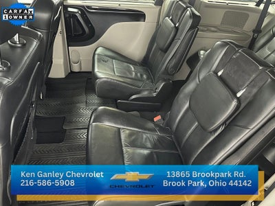 2015 Chrysler Town & Country Limited Platinum