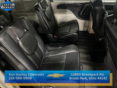 2015 Chrysler Town & Country Limited Platinum